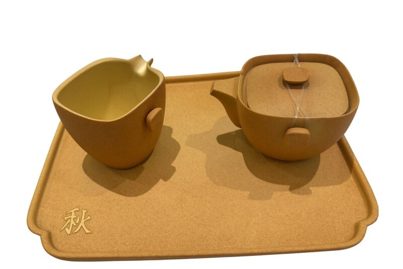 TAO CHI CHEW TEA POT